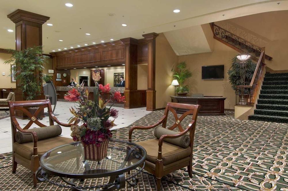 Travelodge By Wyndham Lafayette Extérieur photo