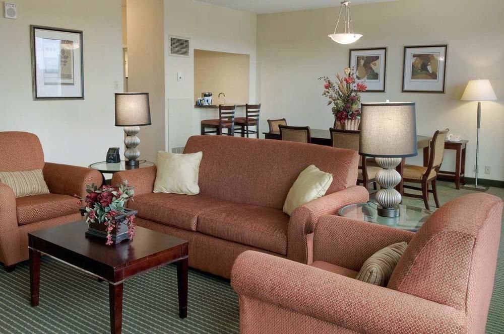 Travelodge By Wyndham Lafayette Extérieur photo